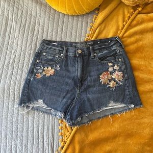 Embroidered American Eagle Mom Shorts